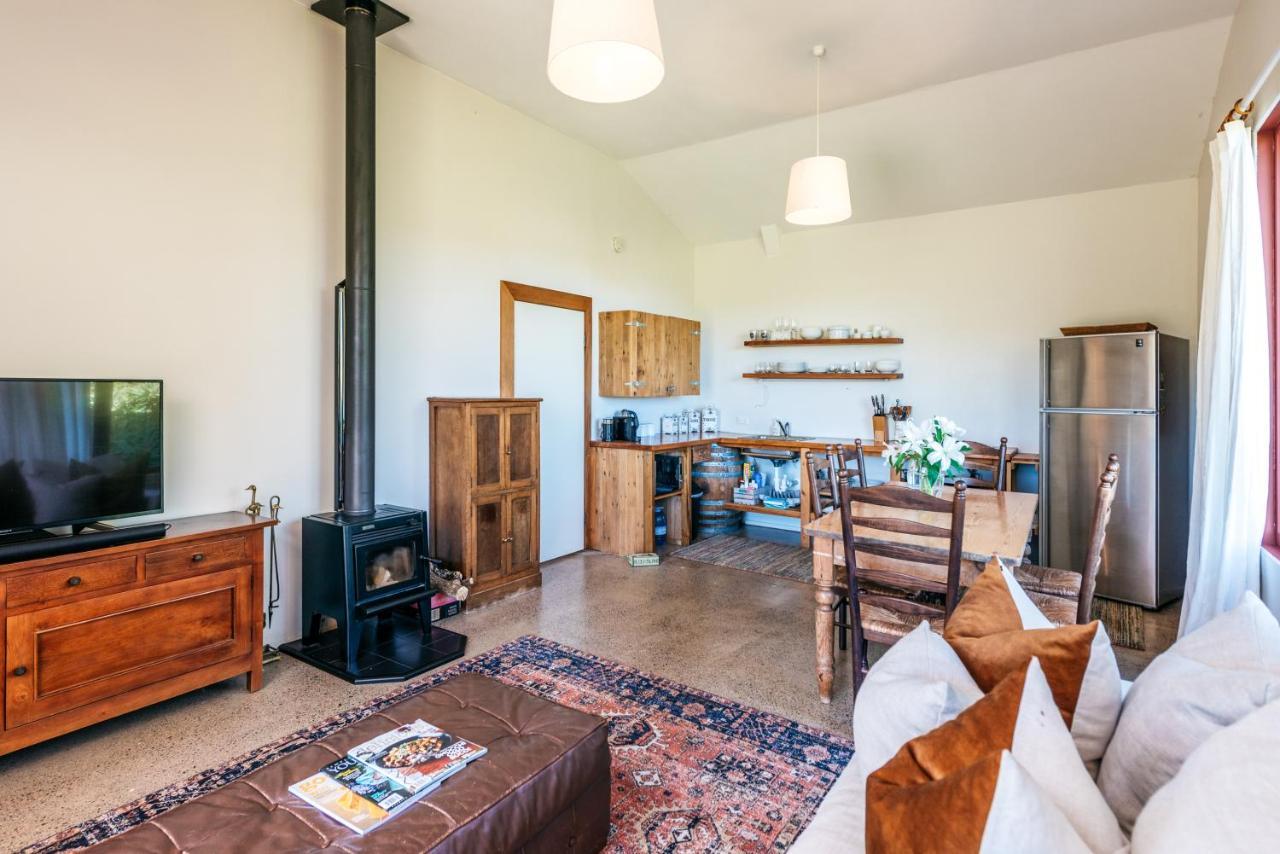 The Vineyard Cottage - Stay Waiheke Onetangi Экстерьер фото
